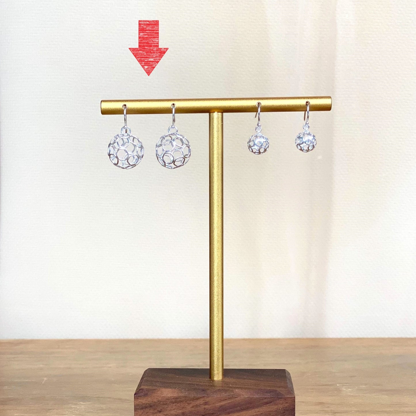 サッカーピアス(大)