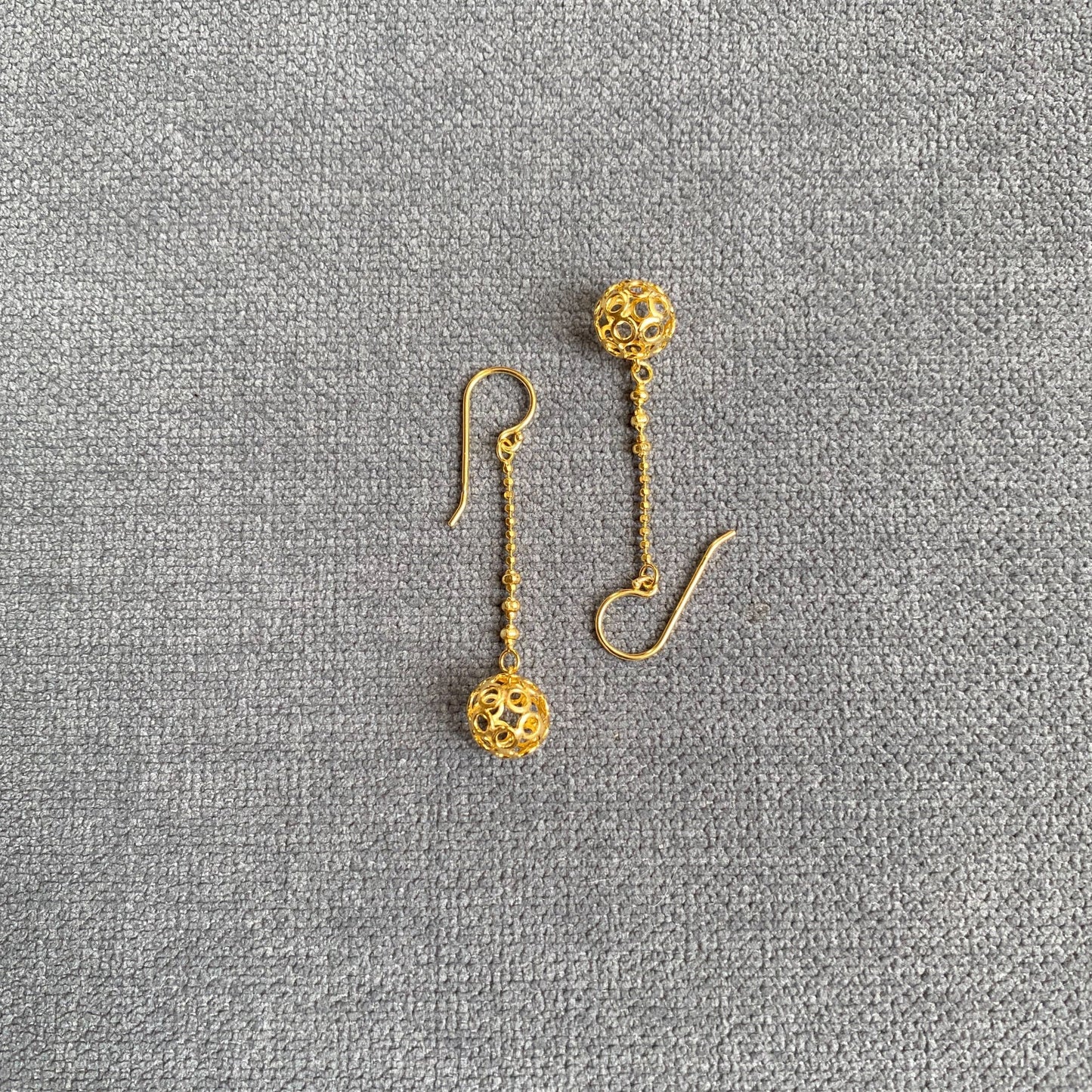 ボール(小)ロング ピアス