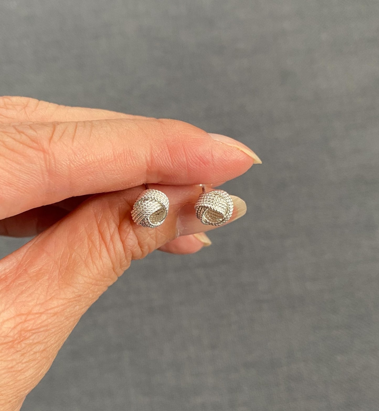 ツイストKnotピアス