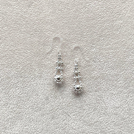 Doll ピアス 樹脂フック