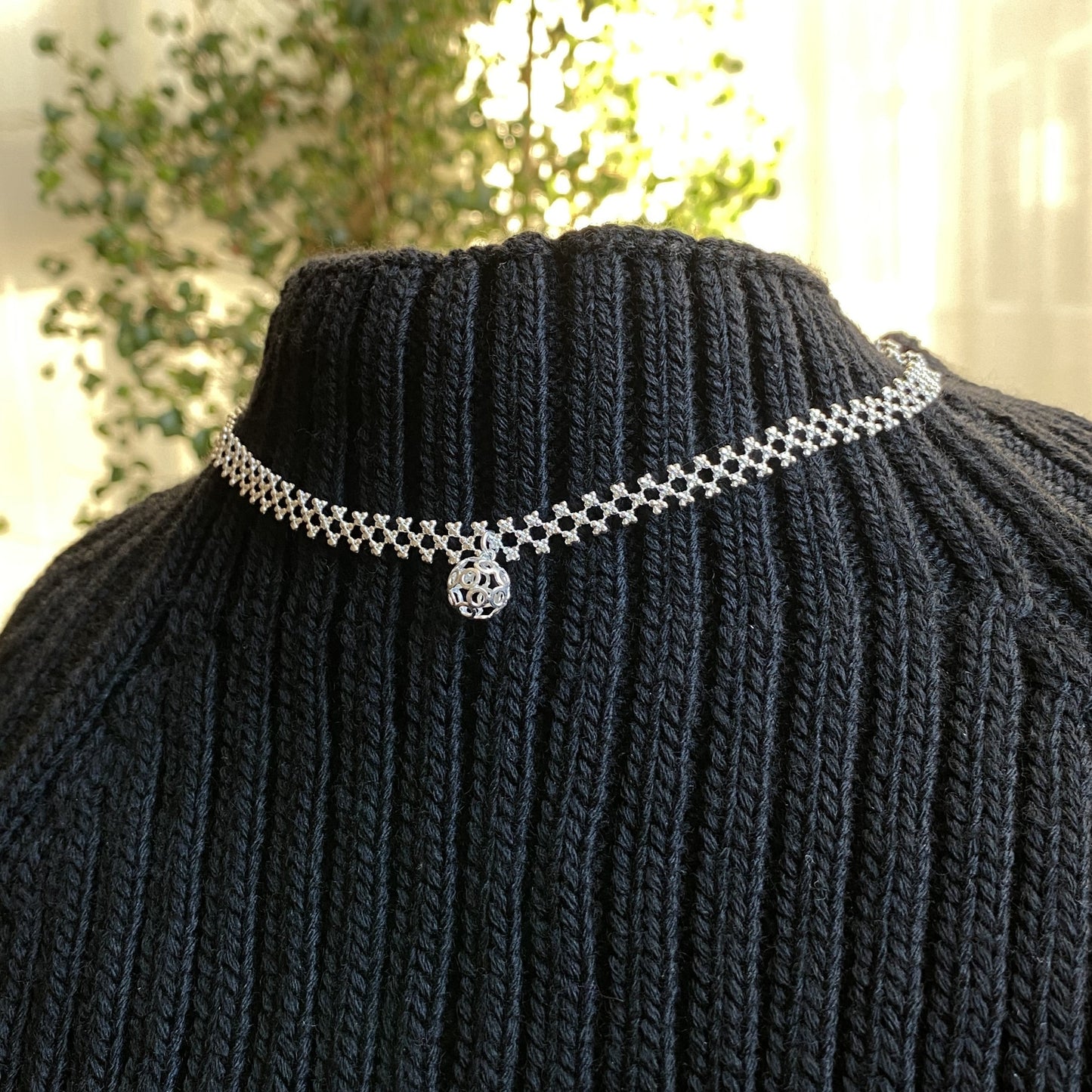 チョーカー ボール(小)