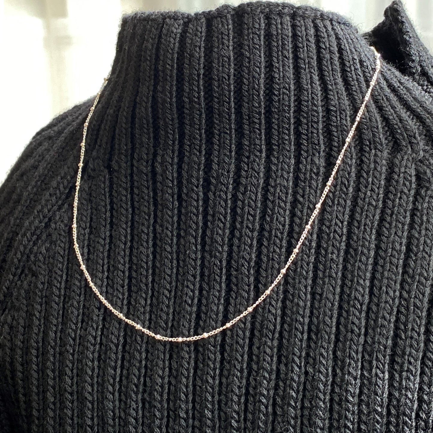 スタッドスクリュー ネックレス